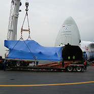 Freight forwarding air equipment
